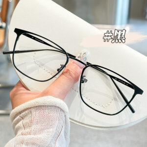 Popular ultra-light pure titanium glasses frames, myopia glasses, optical titanium frames, glasses frames, wholesale men's square frames, eye frames, 30020