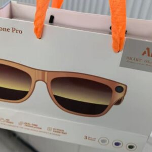 The new AI smart glasses XKONEPRO feature wireless voice control for photography and translation with 800W cutting-edge technology