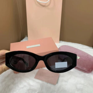 11WMU 2025 New Premium Small Frame Cat-Eye Internet Celebrity Photo Sun Protection UV Protection Tea Sunglasses