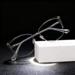 O1CN01zJs5Ob1EaaqmmUmGr_2200804660368-0-cib.jpg Metal blue light blocking glasses frames, export style, personalized cat-eye flat lenses, European and American lenses, prescription frames and frames